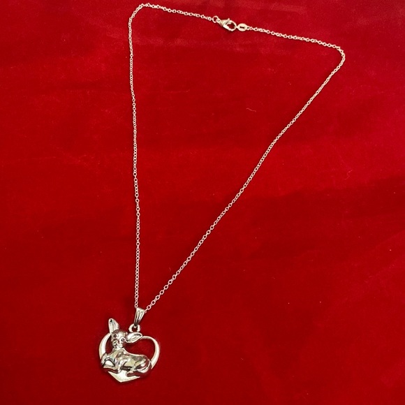 Chihuahua Necklace Heart Love Dog - Picture 2 of 5